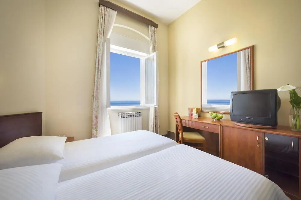 Hotel Istra - Liburnia Opatija 3*,  Croatia